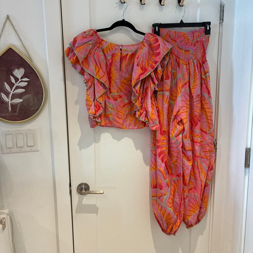 FARM Rio Pink Printed Ruffle Harem Pant Set - Picture 5 of 16